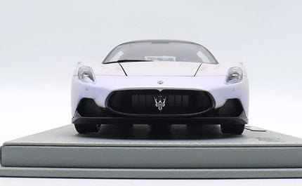 BBR Limited Edition Maserati MC20 White 1:18 Diecast Model Car - premium collector scale model