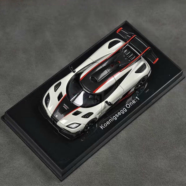 AutoArt Koenigsegg One:1 White 1:64 Resin Model Car - studio product photo of the scale model