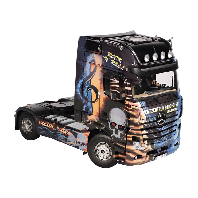 NZG Mercedes-Benz Actros GigaSpace 4×2 1:18 Diecast Model Truck - studio product photo of the scale model