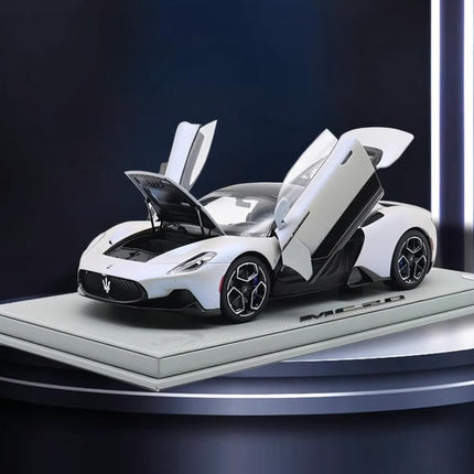 BBR Limited Edition Maserati MC20 White 1:18 Diecast Model Car - scale model for display