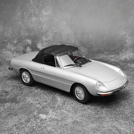 Norev Alfa Romeo 2000 Spider 1978 Silver Sealed 1:18 Diecast Model Car - fine detailed model replica