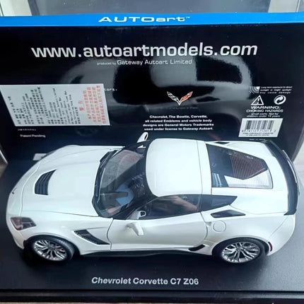 AutoArt Chevrolet Corvette C7 Z06 1:18 Diecast Model Car - collectible scale model car