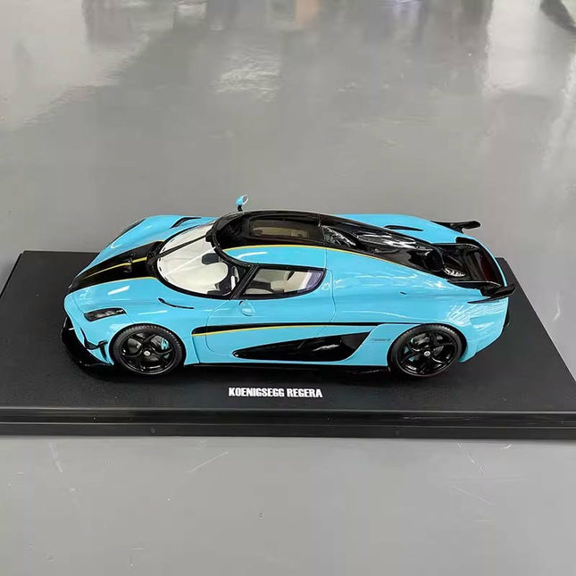 GT Spirit Koenigsegg Agera RS Blue GT881 1:18 Resin Model Car - studio product photo of the scale model