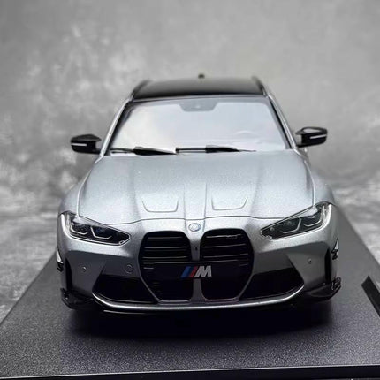 Solido BMW M3 G81 Touring 1:18 Diecast Model Car - fine detailed model replica