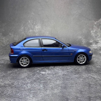 Otto BMW E46 318Ti Compact 2002 1:18 Resin Model Car - collectible scale model car