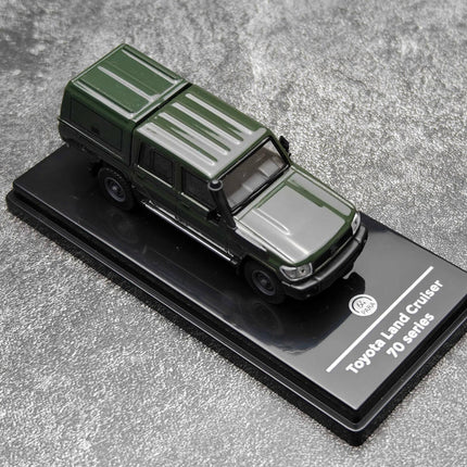 Paragon Toyota Land Cruiser LC79 2014 1:64 Diecast Model Car - detailed die-cast style model