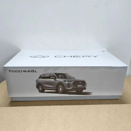 YX Car Model Chery Tiggo 8L SUV Grey 1:18 Diecast Model Car - detailed studio model shot