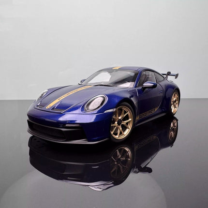 Norev Porsche 911 Carrera 4S Cabriolet 2021 1:18 Diecast Model Car - detailed collector display model