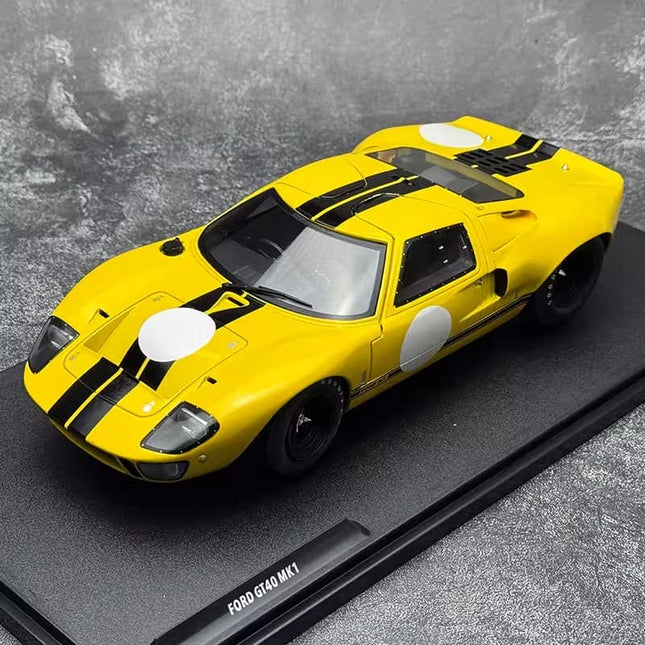 Solido Ford GT40 Mk I 1968 1:18 Diecast Model Car - detailed collector display model