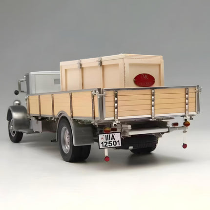 CMC Mercedes-Benz LO 2750 Racing Transporter Silver M-171 1:18 Diecast Model Car - fine detailed model replica
