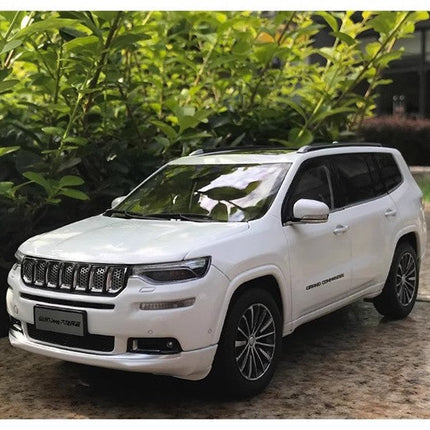 YX Car Model Jeep Grand Commander Blue 1:18 Diecast Model Car - hand-finished display model