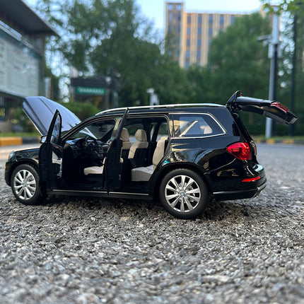 Norev Mercedes-Benz GL500 7-Seater SUV 1:18 Diecast Model Car - collectible scale model car