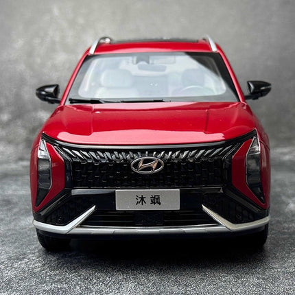 Original Manufacturer Hyundai MUFASA ix35 2023 Silver Metallic 1:18 Diecast Model Car - fine detailed model replica