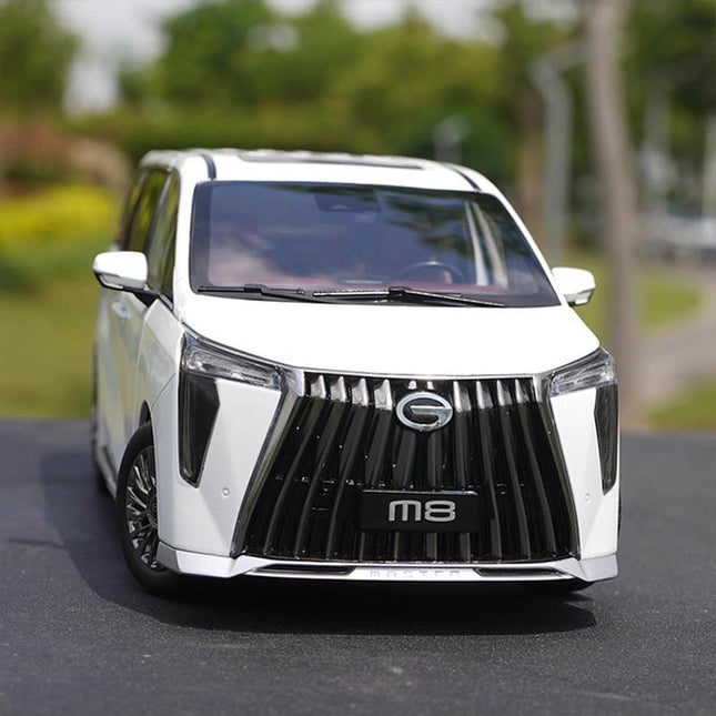 GAC Original Trumpchi GM8 1:18 Diecast Model Car - studio product photo of the scale model