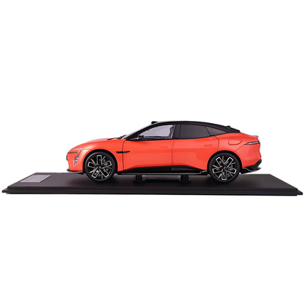 YX Car Model Avatr 06 Crimson Red 1:18 Diecast Model Car - scale model for display