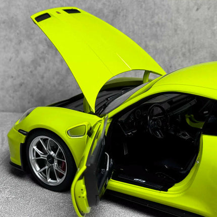 Norev Porsche 911 GT3 2021 1:18 Diecast Model Car - detailed model car replica
