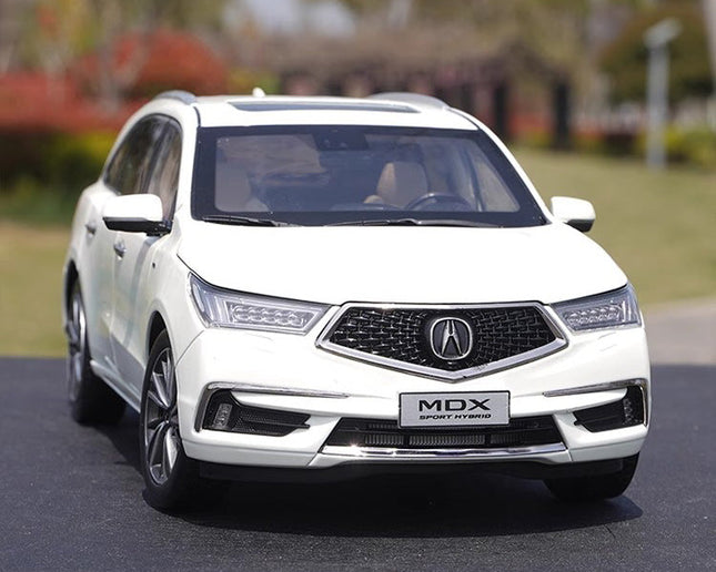 GAC Honda Original Acura MDX 1:18 Diecast Model Car - studio product photo of the scale model