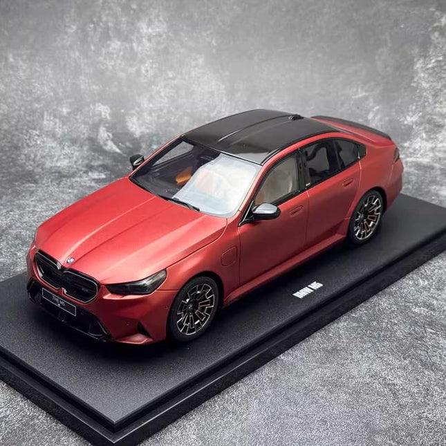 GT Spirit BMW M5 Pebble Beach 2025 1:18 Resin Model Car - detailed collector display model
