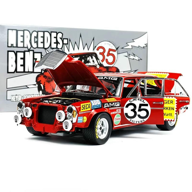 Minichamps Mercedes-Benz 300SEL 6.8 AMG 1971 1:18 Diecast Model Car - detailed collector display model