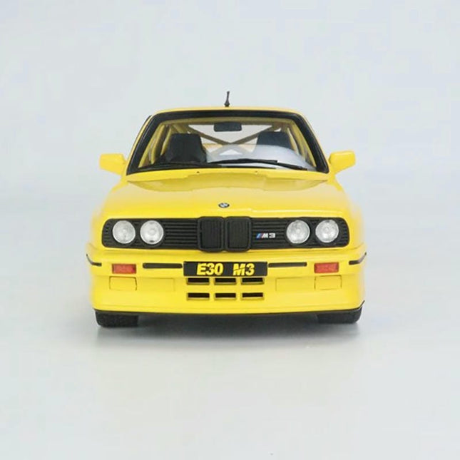 Solido BMW E30 M3 1:18 Diecast Model Car - studio product photo of the scale model