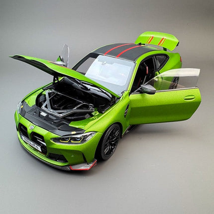 Minichamps BMW M4 CSL G82 1:18 Diecast Model Car - fine detailed model replica