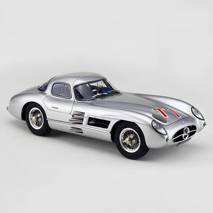 CMC Mercedes-Benz 300 SLR 1955 Uhlenhaut Coupe Silver 1:18 Diecast Model Car - fine detailed model replica