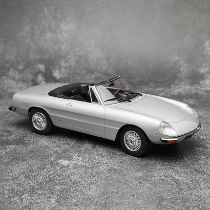 Norev Alfa Romeo 2000 Spider 1978 Silver Sealed 1:18 Diecast Model Car - collectible scale model car