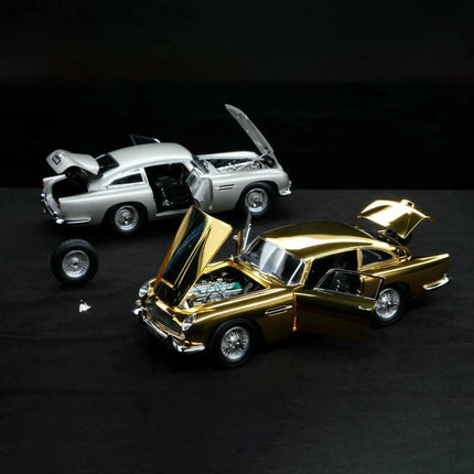 Xiao Guang Aston Martin DB5 Gold 1:18 Diecast Model Car - scale model for display