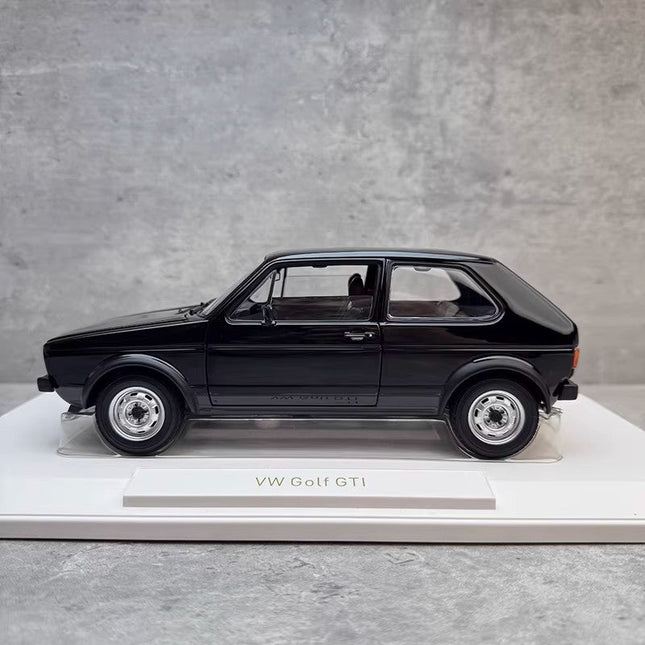 Norev Volkswagen Golf GTI 1976 1:18 Diecast Model Car - studio product photo of the scale model