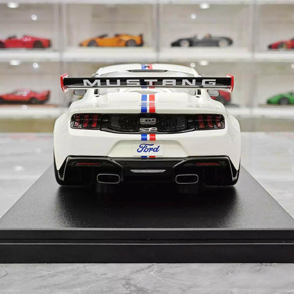 GT Spirit Ford Mustang GTD Spirit of America White GT956 1:18 Resin Model Car - premium collector scale model