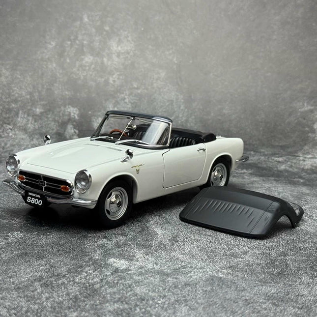 AutoArt 1966 Honda S800 Roadster White 1:18 Diecast Model Car - studio product photo of the scale model
