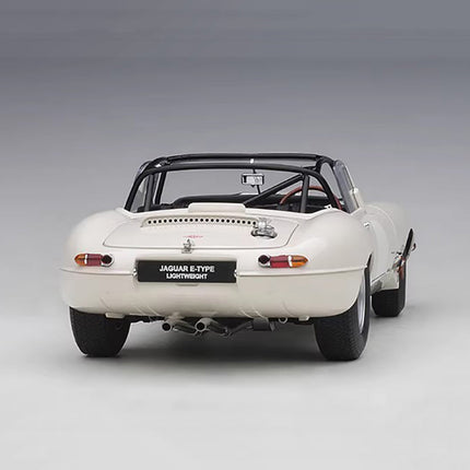 AutoArt Jaguar Lightweight E-Type White 1:18 Diecast Model Car - scale model for display