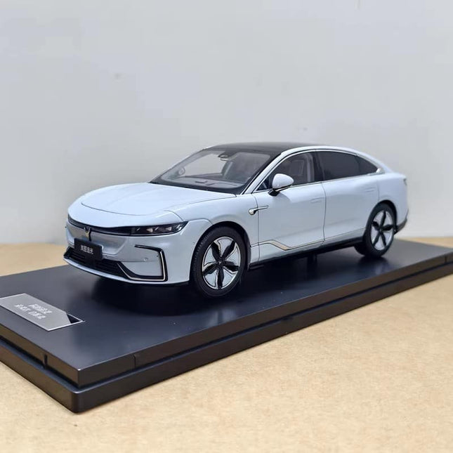 Original Manufacturer Dongfeng Voyah Zhuiguang Blue 1:18 Diecast Model Car - detailed collector display model
