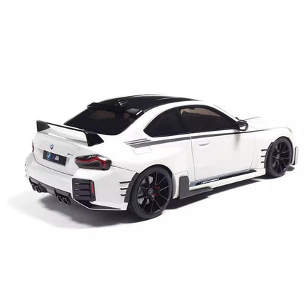 Solido BMW M2 2025 Alpine White 1:18 Diecast Model Car - fine detailed model replica