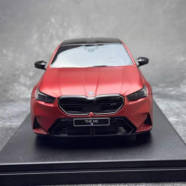 GT Spirit BMW M5 Pebble Beach 2025 1:18 Resin Model Car - studio product photo of the scale model