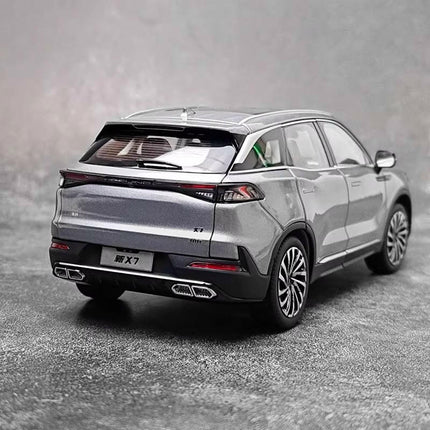 YX Car Model Beijing X7 Gray 1:18 Diecast Model Car - fine detailed model replica