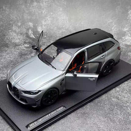 Solido BMW M3 G81 Touring 1:18 Diecast Model Car - detailed die-cast style model