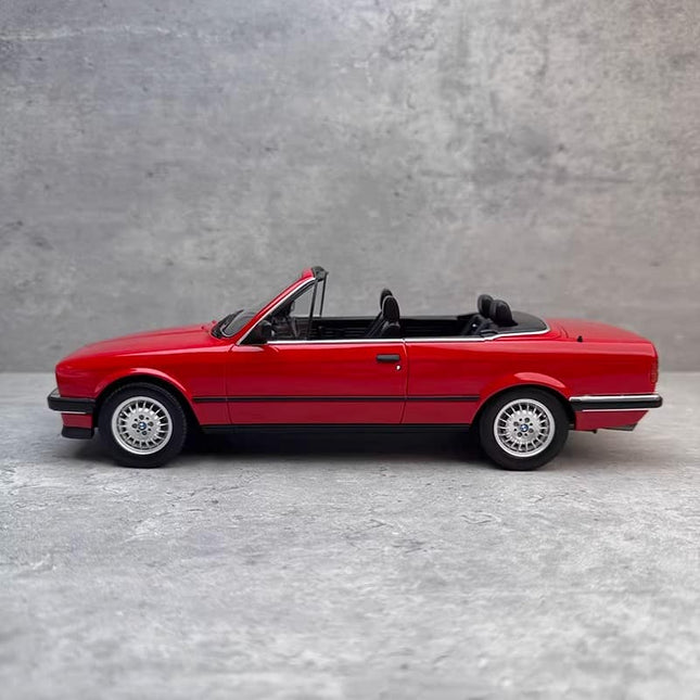 Otto BMW 325i Red 1:18 Resin Model Car - studio product photo of the scale model