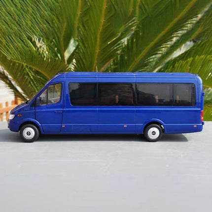 Yangtze Yisheng (e.Glory) Bus Blue with Lights and 1:24 Diecast Model Bus - premium collector scale model