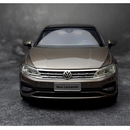 YX Car Model Volkswagen New Lamando Hot Red 1:18 Diecast Model Car - scale model for display