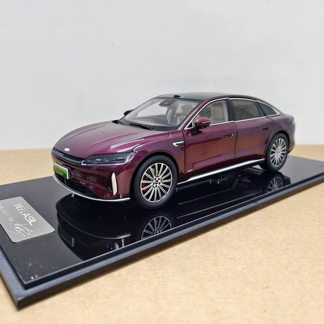 Original Factory Model Chery Fengyun A9L Red 1:18 Diecast Model Car - detailed collector display model