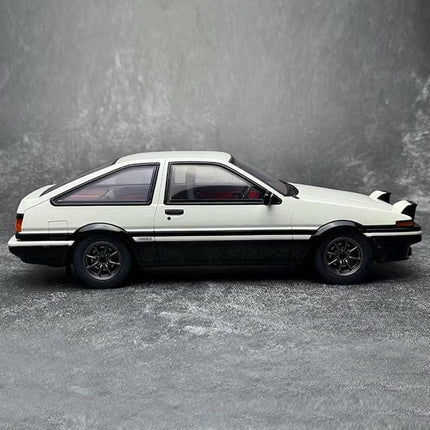 Otto Toyota AE86 1985 Jumping Light Edition 1:18 Diecast Model Car - collectible scale model car