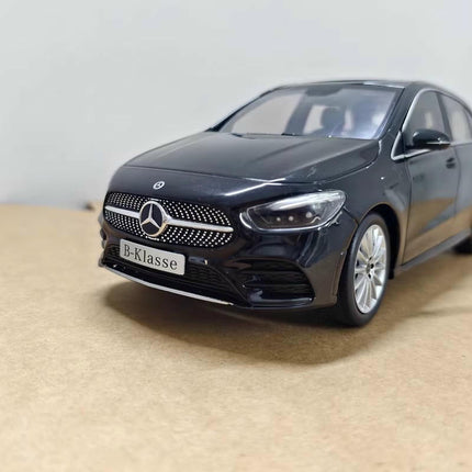 Original Manufacturer Mercedes-Benz B-Class MPV Black 1:18 Diecast Model Car - premium collector scale model