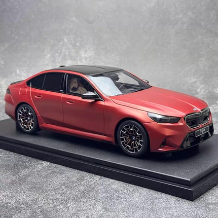 GT Spirit BMW M5 Pebble Beach 2025 1:18 Resin Model Car - fine detailed model replica