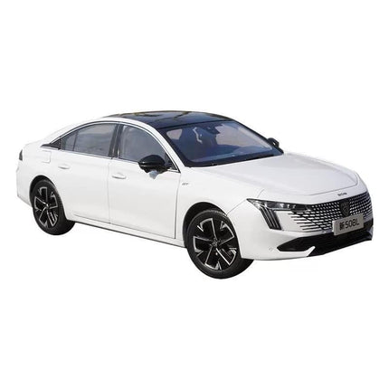 Original Manufacturer Peugeot 508L 2023 1:18 Diecast Model Car - fine detailed model replica