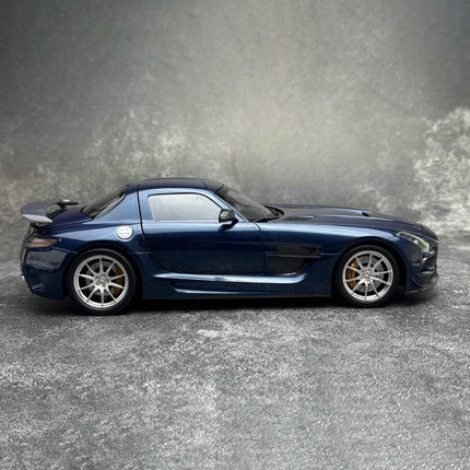 Minichamps Mercedes-Benz SLS AMG Roadster Metallic Blue 1:18 Diecast Model Car - premium collector scale model