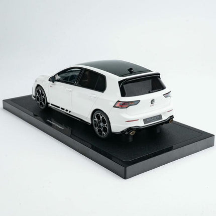 Otto Volkswagen Golf Mk8 GTI 1:18 Resin Model Car - collectible scale model car