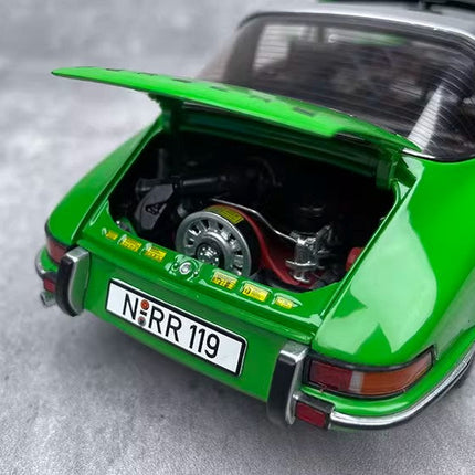 Schuco Porsche 911 S Coupe Green 1:18 Diecast Model Car - fine detailed model replica