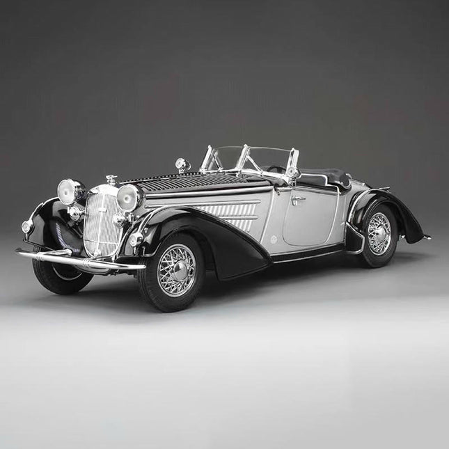 Sun Star 1939 Horch 855 Roadster 1:18 Diecast Model Car - studio product photo of the scale model