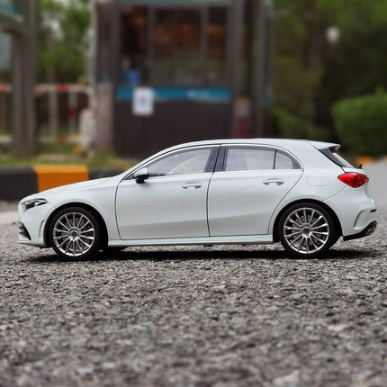 Norev Mercedes-Benz A-Class A180 Hatchback 2018 1:18 Diecast Model Car - premium collector scale model